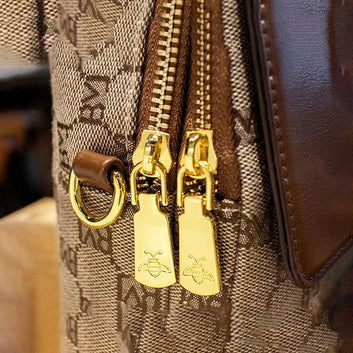 New Niche Embroidered Shoulder/Crossbody Bag 8562