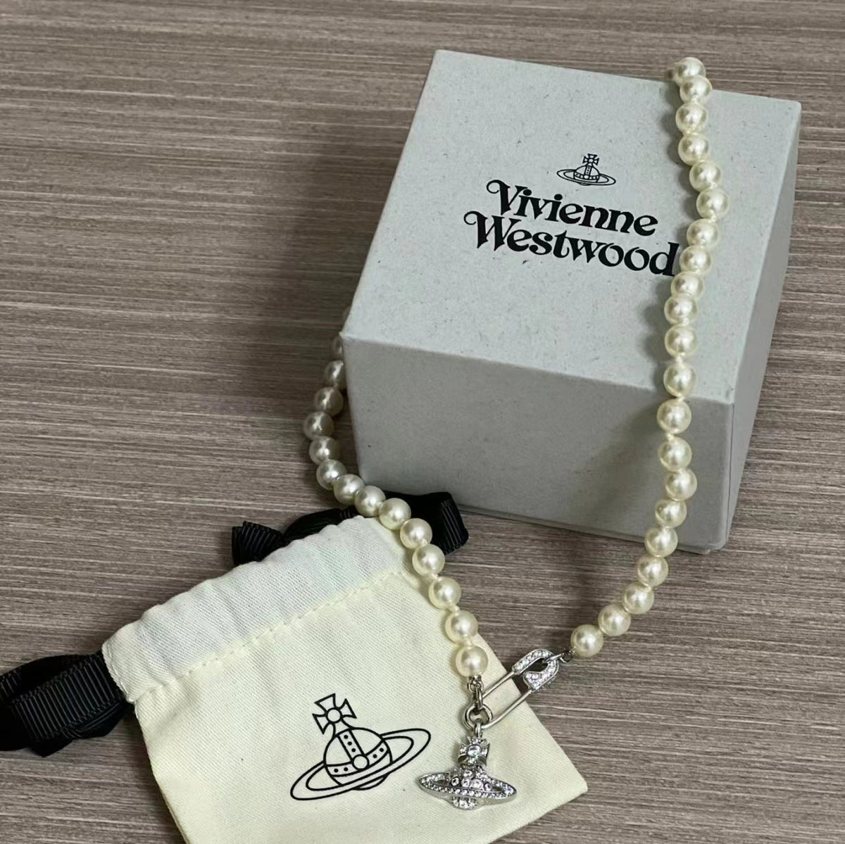 Safety Pin Planet Pendant Pearl Bead Necklace - view 4