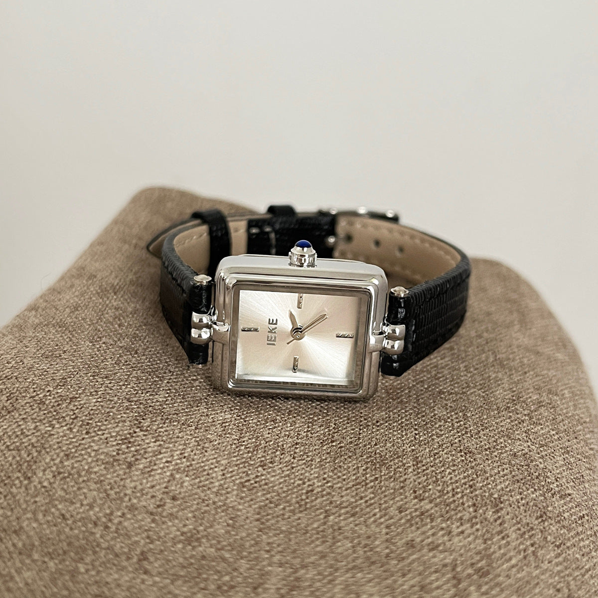 Vintage Rectangular Genuine Leather Quartz Watch - view 3