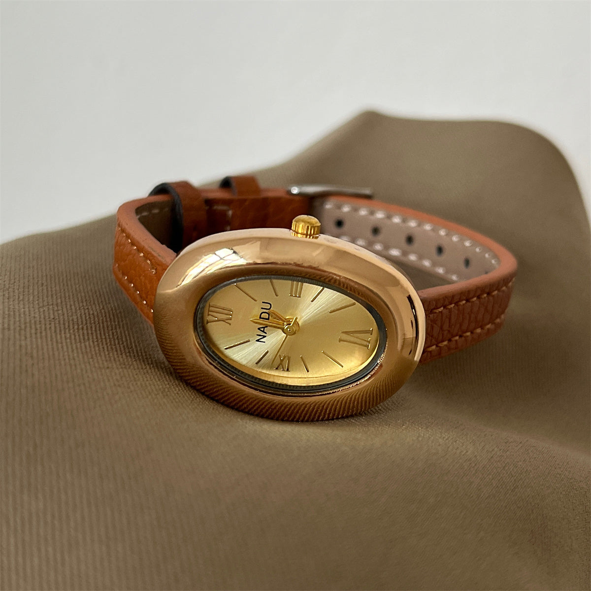 Vintage Oval Leather Strap Quartz Watch - view 7