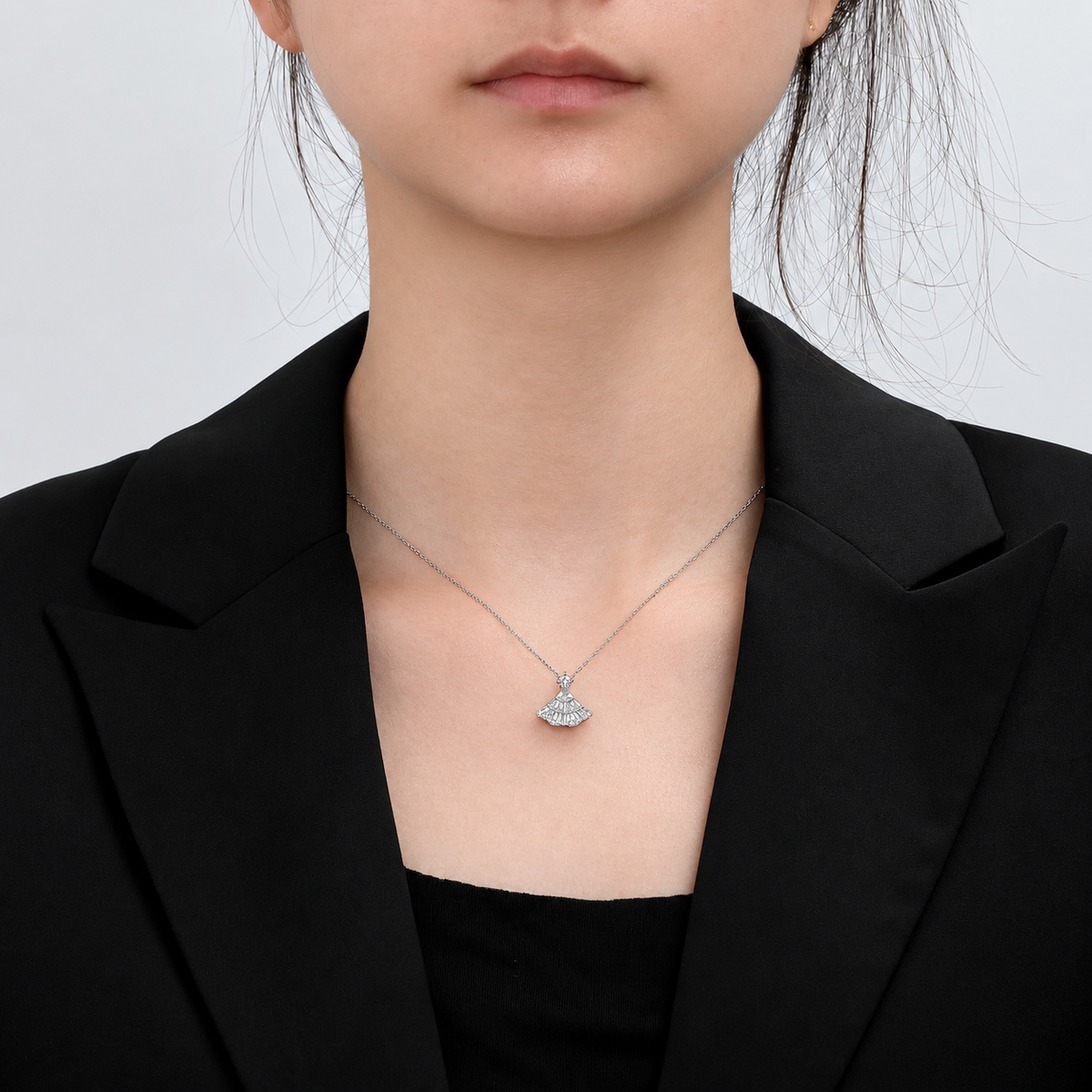 The Aurette S925 Moissanite Fan Pendant Necklace