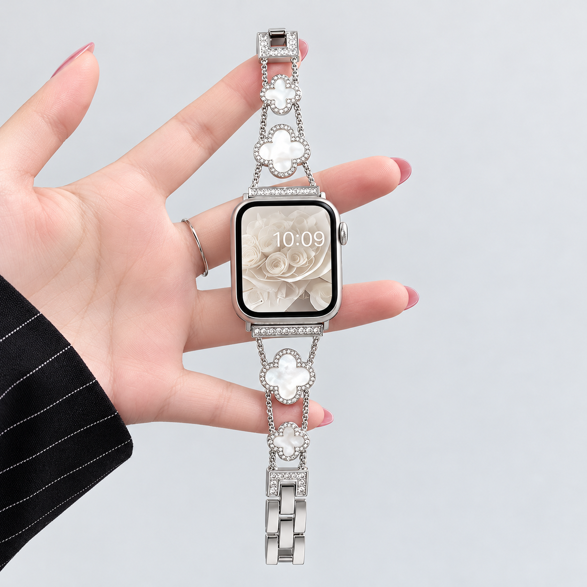 The Clover Four-Leaf Apple Watch Band