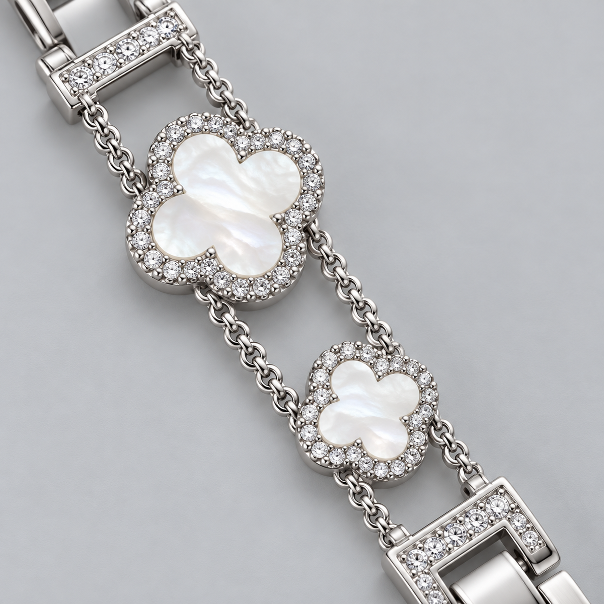 The Clover Four-Leaf Apple Watch Band