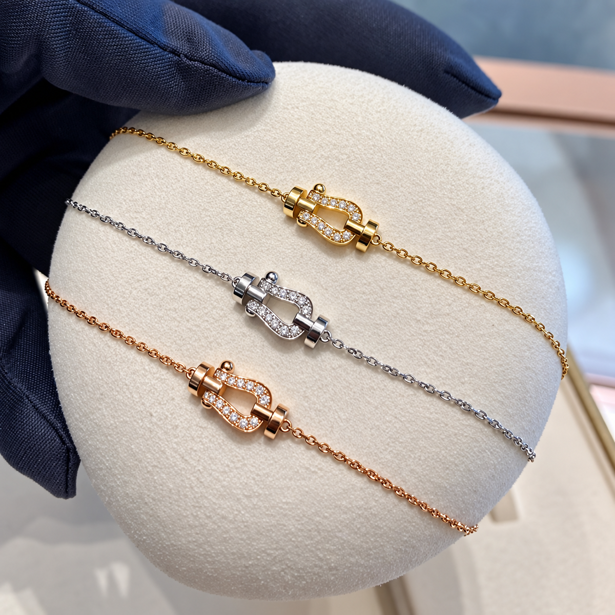 The Fortuna Horseshoe Bracelet