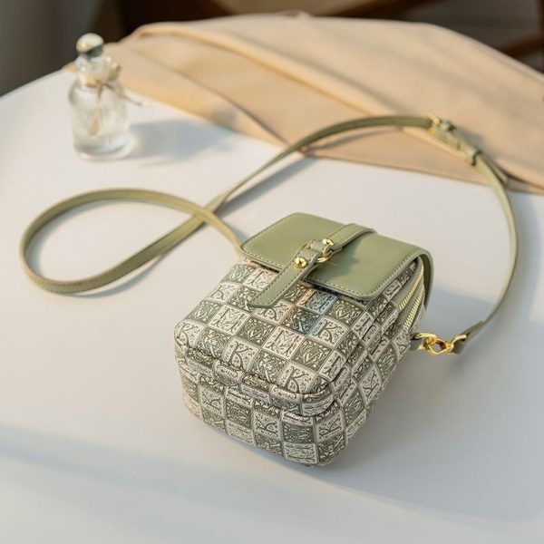 Mint Green Printed Crossbody Bag 9828