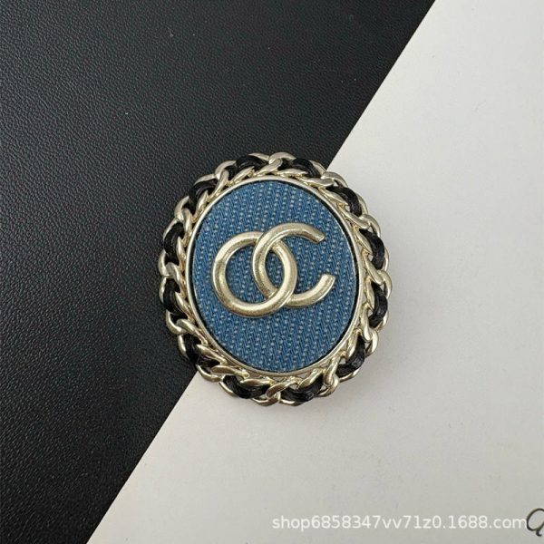 Premium Leather Stud Earrings for Grandma – Light Luxury Double C Design