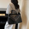 Retro Dragon Large-Capacity Herringbone Sports Travel Bag