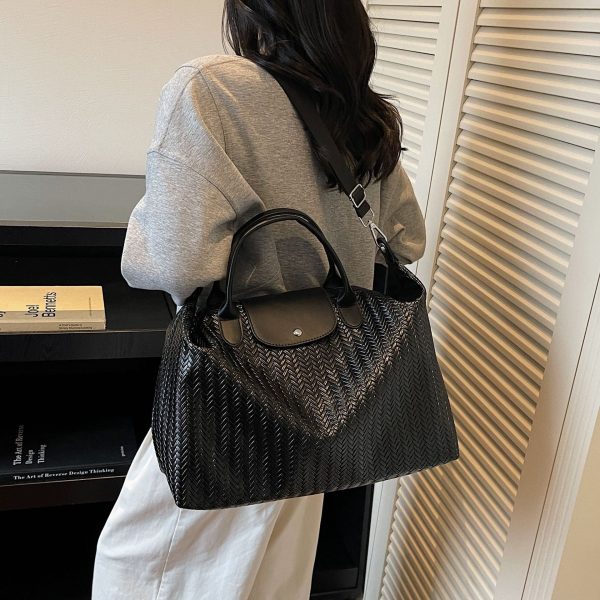 Retro Dragon Large-Capacity Herringbone Sports Travel Bag