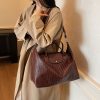 Retro Dragon Large-Capacity Herringbone Sports Travel Bag