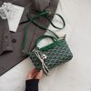 Retro Dragon Print Dumpling Shoulder Bag | Trendy Handbag