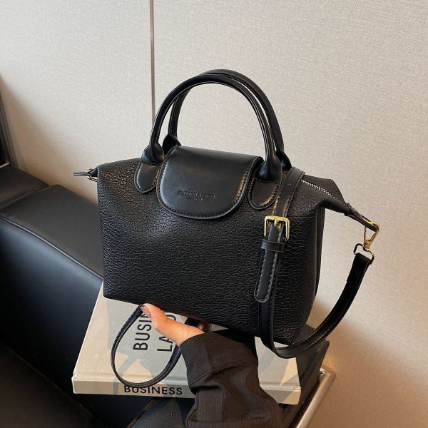 Longbaoxiang Splicing Dumpling Shoulder Messenger Handbag