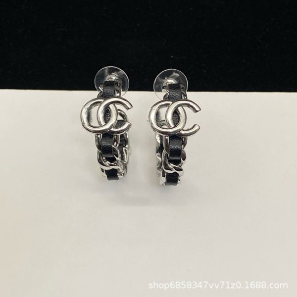 Premium Leather Stud Earrings for Grandma – Light Luxury Double C Design