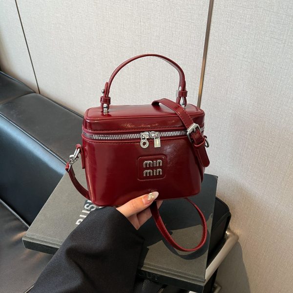 Miu Box Bags – Stylish Shoulder & Messenger Handbags