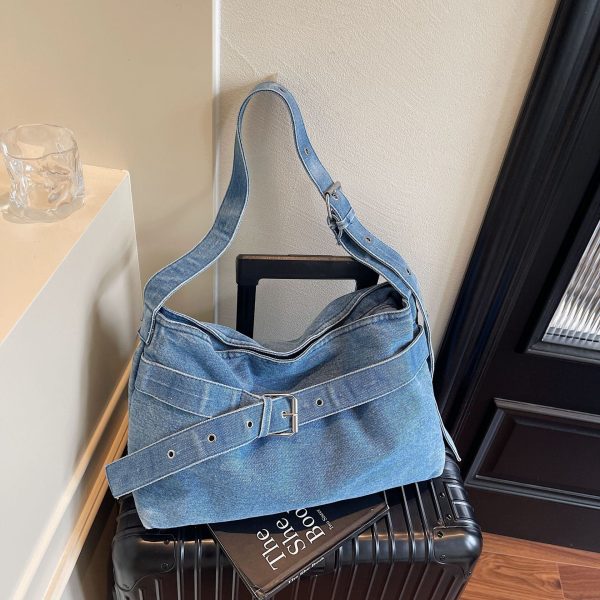 Retro Denim Shoulder Bag Large Capacity Women’s Commuter Messenger Bag