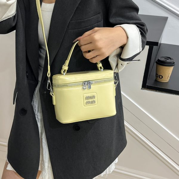 Miu Box Bags – Stylish Shoulder & Messenger Handbags