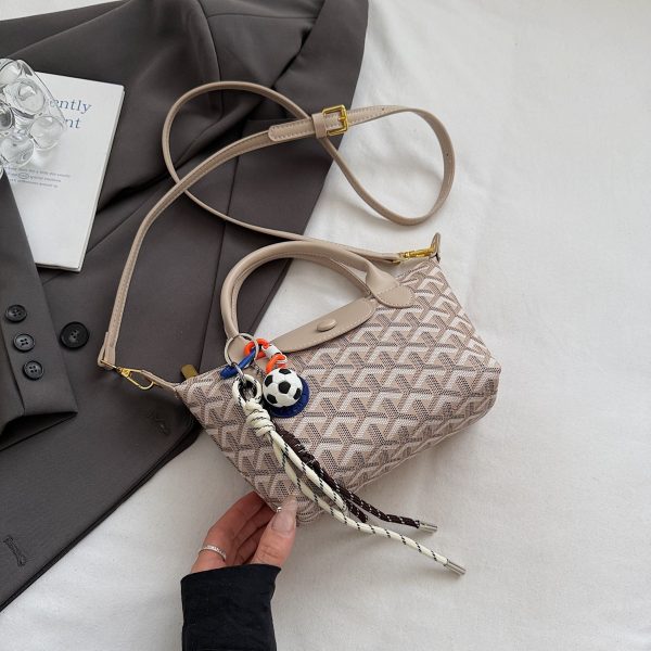 Retro Dragon Print Dumpling Shoulder Bag | Trendy Handbag